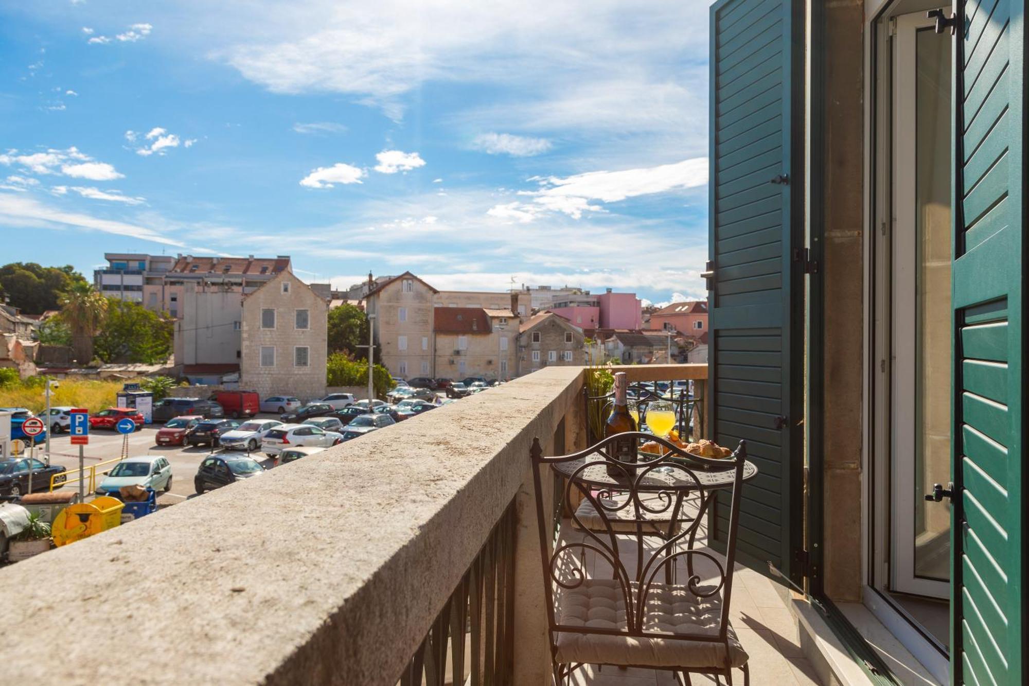 48 Rooms Split Ngoại thất bức ảnh